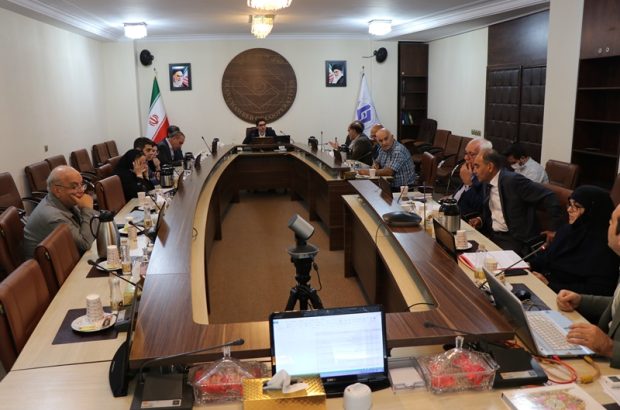 انتخاب حداقل یک صادرکننده نمونه از بخش تعاون الزامی است