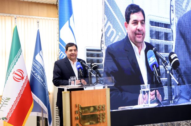 دکتر مخبر در آیین روز خبرنگار در ایرنا مطرح کرد خبرنگاران همواره در خط اول اطلاع رسانی و رسیدگی به مسائل مردم حضور دارند/ سال هاست در حوزه رسانه سرمایه گذاری نکرده ایم/ در جنگ تن به تن رسانه ای با دشمن قرار داریم/ تشریح برنامه های دولت برای سرمایه گذاری در حوزه معدن، پتروشیمی، کشاورزی،‌ اقتصاد دریا و دیجیتال و حوزه انرژی