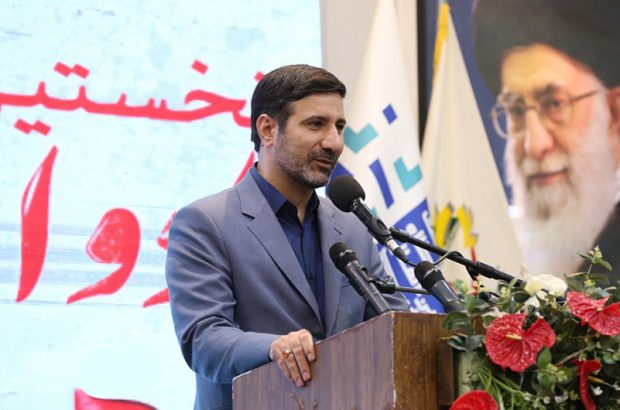 دکتر طحان نظیف در یادواره شهدای رسانه خراسان رضوی: آگاهیبخشی رسالت رسانههاست/ رسانه مهمترین ابزار جنگ نرم است دکتر طحان نظیف در یادواره شهدای رسانه خراسان رضوی: آگاهیبخشی رسالت رسانههاست/ رسانه مهمترین ابزار جنگ نرم است