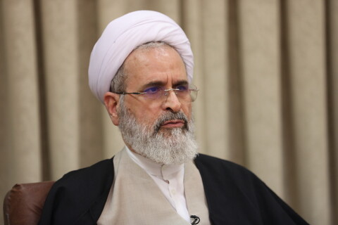 آیتالله اعرافی: ملت ایران اجازه نمیدهد خوابهای پریشان مستکبران عالم تعبیر شود آیتالله اعرافی: ملت ایران اجازه نمیدهد خوابهای پریشان مستکبران عالم تعبیر شود