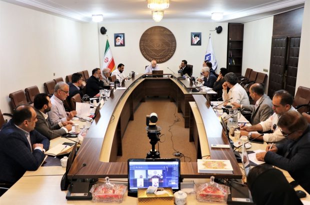 بررسی نقش پررنگ تعاونیها در واگذاریها با حضور معاون واگذاری سهام و بنگاههای سازمان خصوصیسازی بررسی نقش پررنگ تعاونیها در واگذاریها با حضور معاون واگذاری سهام و بنگاههای سازمان خصوصیسازی