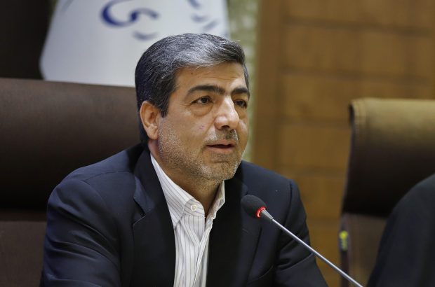 مدیرعامل صندوق بیمه اجتماعی کشاورزان، روستائیان و عشایر خبر داد: استفاده از ظرفیت کمیته امداد، بهزیستی، خیرین و مراکز نیکوکاری در حمایت از روستائیان و عشایر/ ١٢٠ هزار نفر از بیمهشدگان تحت پوشش کمیته امداد هستند مدیرعامل صندوق بیمه اجتماعی کشاورزان، روستائیان و عشایر خبر داد: استفاده از ظرفیت کمیته امداد، بهزیستی، خیرین و مراکز نیکوکاری در حمایت از روستائیان و عشایر/ ۱۲۰ هزار نفر از بیمهشدگان تحت پوشش کمیته امداد هستند