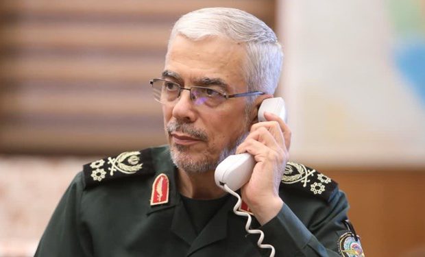 سرلشکر باقری در گفتوگو با وزیر دفاع ترکیه: ارسال تسلیحات به رژیم صهیونیستی اوضاع را پیچیده میکند سرلشکر باقری در گفتوگو با وزیر دفاع ترکیه: ارسال تسلیحات به رژیم صهیونیستی اوضاع را پیچیده میکند