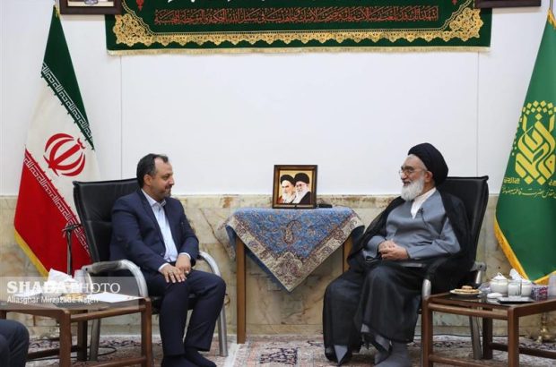 دیدار وزیر اقتصاد با آیت الله سعیدی؛ آیت الله سعیدی: دولت برای اصلاح شیوههای نامناسب گذشته باید هزینه کند / وزیر اقتصاد: مدیران نالایق با کانون ارزیابی شناسایی شدند دیدار وزیر اقتصاد با آیت الله سعیدی؛ آیت الله سعیدی: دولت برای اصلاح شیوههای نامناسب گذشته باید هزینه کند / وزیر اقتصاد: مدیران نالایق با کانون ارزیابی شناسایی شدند