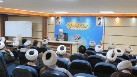 تحول در برنامه ها محور همایش فصلی نمایندگی ولی فقیه در نیروی دریایی سپاه تحول در برنامه ها محور همایش فصلی نمایندگی ولی فقیه در نیروی دریایی سپاه