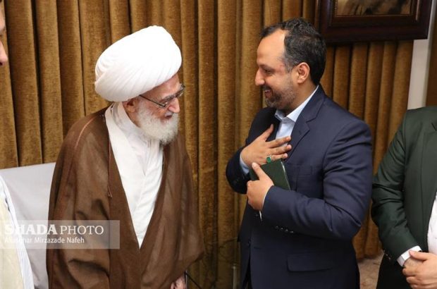 دیدار وزیر اقتصاد با آیت الله العظمی نوری همدانی آیت الله العظمی نوری همدانی:باید کاری کنیم که مردم نتیجه خدمات ما را احساس کنند / وزیر اقتصاد: دخل و خرج بیش از ۱۱٠٠ شرکت دولتی برای مردم شفاف شد دیدار وزیر اقتصاد با آیت الله العظمی نوری همدانی آیت الله العظمی نوری همدانی:باید کاری کنیم که مردم نتیجه خدمات ما را احساس کنند / وزیر اقتصاد: دخل و خرج بیش از ۱۱۰۰ شرکت دولتی برای مردم شفاف شد