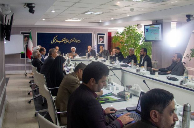 پیگیری مطالبه رهبر معظم انقلاب برای تغییر ملاک ارتقاء اعضای هیئت علمی در حل مسائل کشور