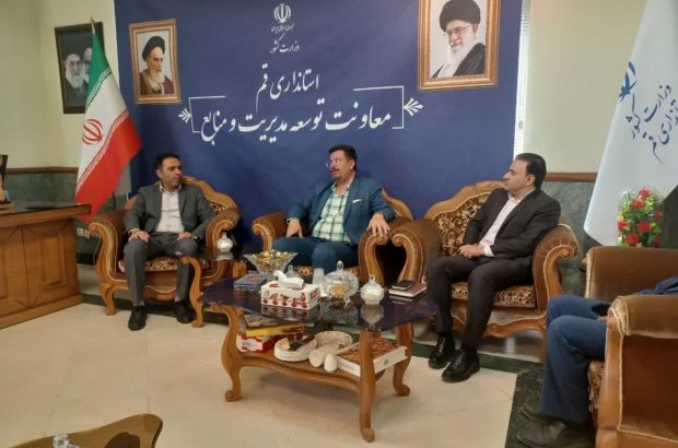 نگاه علمی و روحیه جهادی موجب توسعه پایدار در فضای سبز شهر قم شده است