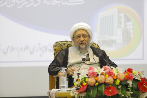 آیت الله آملی لاریجانی: آنچه امروز در غزه رخ می دهد جنایات جنگی است آیت الله آملی لاریجانی: آنچه امروز در غزه رخ می دهد جنایات جنگی است