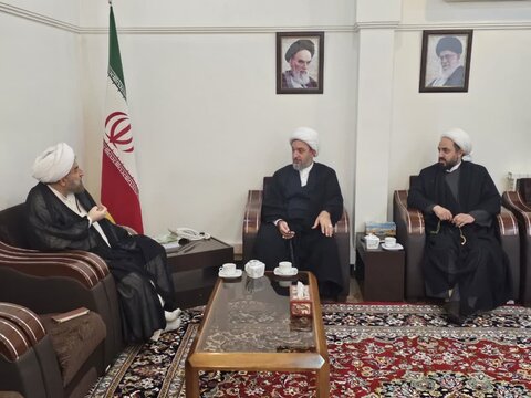 دیدار سفیر جدید ایران در واتیکان با حجت الاسلام حاج ابوالقاسم