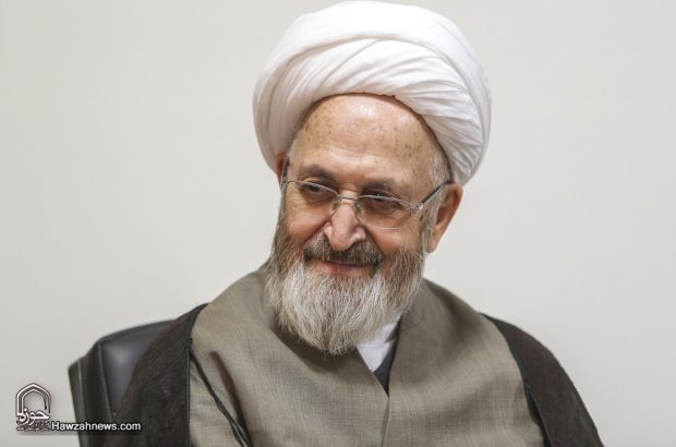 آیت الله العظمی سبحانی: نویسندگان مطالبی عرضه که فکر و اندیشه جامعه را بالا برد آیت الله العظمی سبحانی: نویسندگان مطالبی عرضه که فکر و اندیشه جامعه را بالا برد