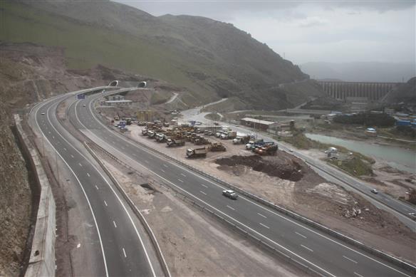 قسمت باقی‌مانده از آزادراه قزوین -رشت حد فاصل منجیل تا رودبار تا پایان امسال به بهره‌برداری می‌رسد