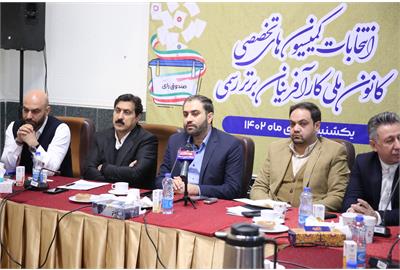 کریمیبیرانوند: کانون کارآفرینان پیوند دهنده بخش مردمی اقتصاد با حاکمیت و دولت است کریمیبیرانوند: کانون کارآفرینان پیوند دهنده بخش مردمی اقتصاد با حاکمیت و دولت است