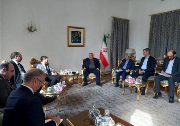 نشست تخصصی حمل و نقل جادهای ایران و ارمنستان برگزار شد نشست تخصصی حمل و نقل جادهای ایران و ارمنستان برگزار شد