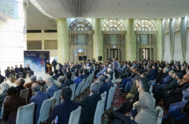 توانمندی فرهنگی همچون توانمندیهای دفاعی و اقتصادی از عناصر اقتدارآفرینی برای کشور است توانمندی فرهنگی همچون توانمندیهای دفاعی و اقتصادی از عناصر اقتدارآفرینی برای کشور است