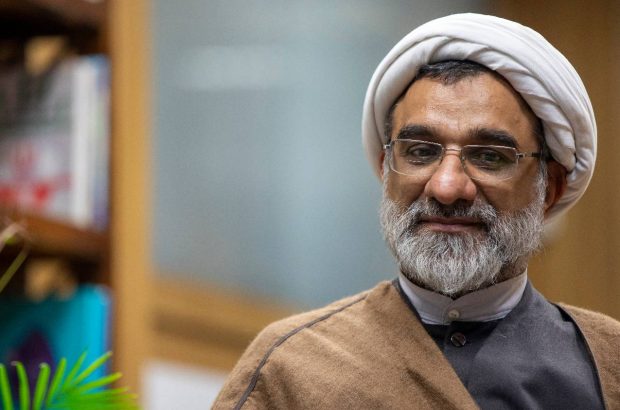 بازدید از روند توسعه مرکز ابوعلی سینا در شیراز با حضور دبیر شورای عالی انقلاب فرهنگی بازدید از روند توسعه مرکز ابوعلی سینا در شیراز با حضور دبیر شورای عالی انقلاب فرهنگی