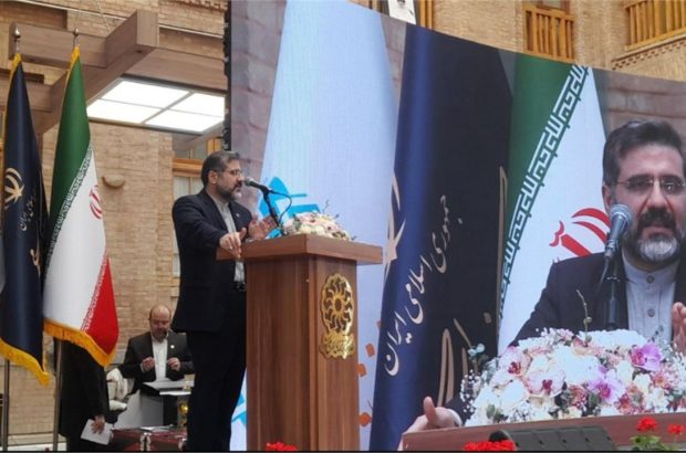 ساختمان مرکزی نهاد کتابخانههای عمومی کشور میتواند نماد کتابخوانی باشد ساختمان مرکزی نهاد کتابخانههای عمومی کشور میتواند نماد کتابخوانی باشد