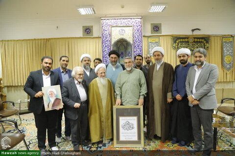 هنر مایه مقبولیتِ معقولهاست هنر مایه مقبولیتِ معقولهاست