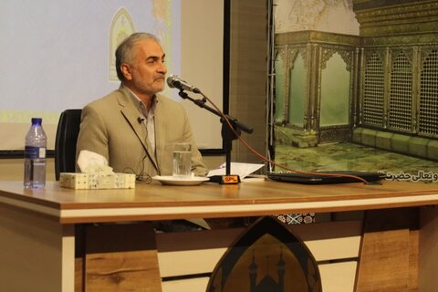 نظارت و کنترل وظیفه اصلی یک مدیر است نظارت و کنترل وظیفه اصلی یک مدیر است