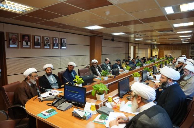 باید از تدبّر در قرآن در ساحت حکمرانی استفاده کنیم باید از تدبّر در قرآن در ساحت حکمرانی استفاده کنیم