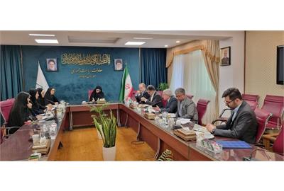 صدور ۱۶۳ ضمانت نامه اعتباری با اعتبار ۱۲۵ میلیارد ریالی برای زنان سرپرست خانوار صدور ۱۶۳ ضمانت نامه اعتباری با اعتبار ۱۲۵ میلیارد ریالی برای زنان سرپرست خانوار