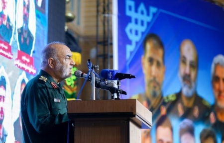 سرلشکر سلامی: به پایان عمر سیاسی رژیم صهیونیستی نزدیک میشویم سرلشکر سلامی: به پایان عمر سیاسی رژیم صهیونیستی نزدیک میشویم