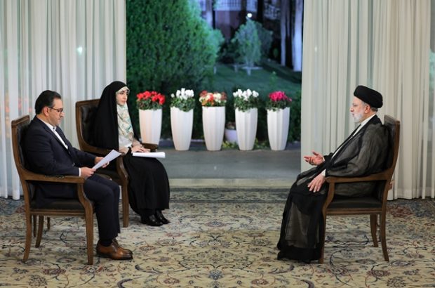 تعاونی ها همان مشارکت مردمی هستند که میتوانند به دولت و کشور کمک کنند تعاونی ها همان مشارکت مردمی هستند که میتوانند به دولت و کشور کمک کنند