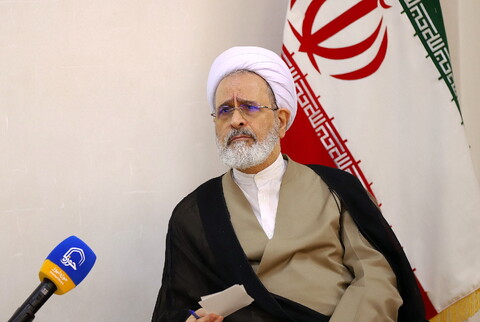 رسالت حوزه تبیین شاخصها و ملاکها در انتخابات است رسالت حوزه تبیین شاخصها و ملاکها در انتخابات است