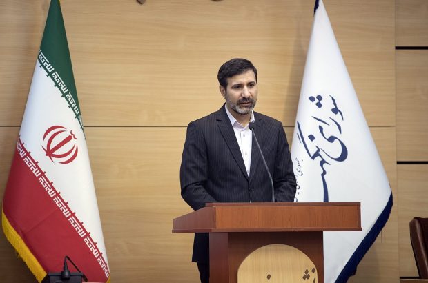 دکتر طحاننظیف: بررسی صلاحیتها طبق قانون انجام میشود دکتر طحاننظیف: بررسی صلاحیتها طبق قانون انجام میشود