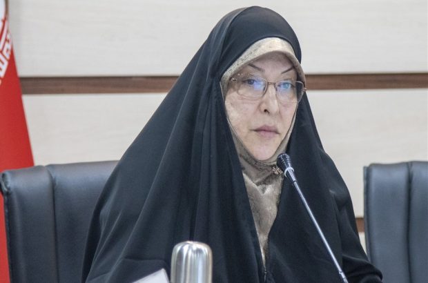 ۴۰ سال گام اول انقلاب را پیمودهایم و برای آزمون و خطا بیش از این فرصت نداریم ۴۰ سال گام اول انقلاب را پیمودهایم و برای آزمون و خطا بیش از این فرصت نداریم