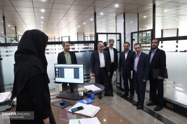 بازدید وزیر اقتصاد از مرکز ملی مولدسازی دارایی های دولت بازدید وزیر اقتصاد از مرکز ملی مولدسازی دارایی های دولت