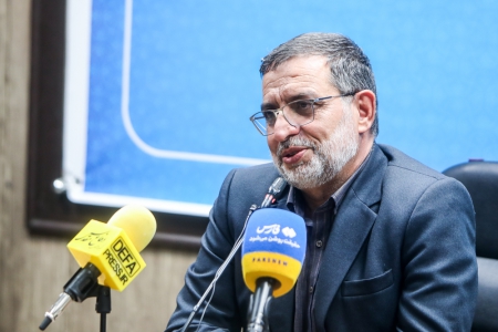 به مناسبت روز خبرنگار برگزار شد ؛ نشست معاون روابط عمومی کل سپاه با اصحاب رسانه به مناسبت روز خبرنگار برگزار شد ؛ نشست معاون روابط عمومی کل سپاه با اصحاب رسانه