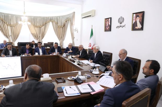 دکتر عارف: انتخاب بخش خصوصی در اداره اقتصاد کشور یک اختیار نبوده بلکه تکلیف و الزام است دکتر عارف: انتخاب بخش خصوصی در اداره اقتصاد کشور یک اختیار نبوده بلکه تکلیف و الزام است