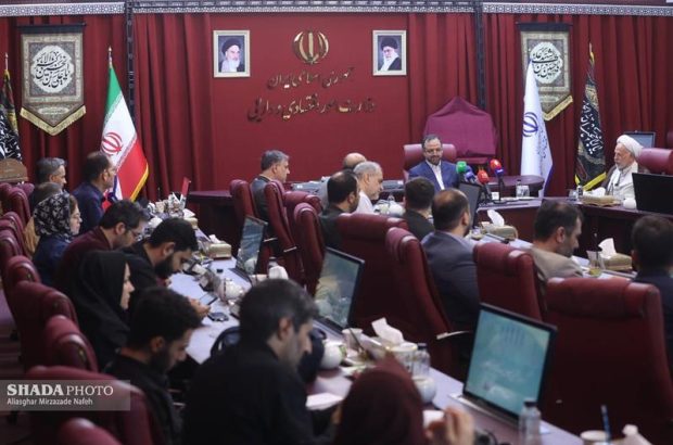 تداوم رشد اقتصادی و ورود سرمایه در گرو ادامه مسیر اصلاحات داخلی است تداوم رشد اقتصادی و ورود سرمایه در گرو ادامه مسیر اصلاحات داخلی است