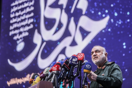 سرلشکر سلامی در آئین تجلیل از خبرنگاران؛ صهیونیستها اگر پاسخ محکمی دریافت کنند میفهمند در ترور هنیه اشتباه کردند سرلشکر سلامی در آئین تجلیل از خبرنگاران؛ صهیونیستها اگر پاسخ محکمی دریافت کنند میفهمند در ترور هنیه اشتباه کردند