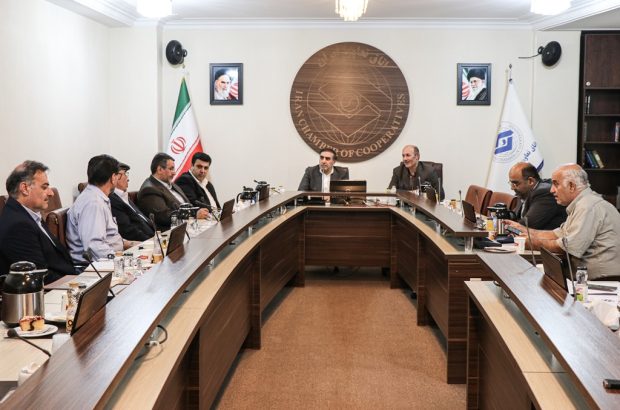 نشست روسای مناطق ششگانه با رئیس اتاق تعاون ایران نشست روسای مناطق ششگانه با رئیس اتاق تعاون ایران