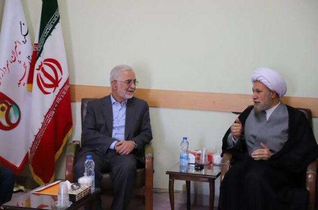 تاکید مومنی بر ایجاد فرصت های برابر در دولت تاکید مومنی بر ایجاد فرصت های برابر در دولت