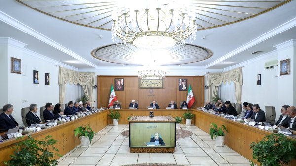 تاکید دکتر پزشکیان بر اصلاح فوری روند فعالیت شرکت‌های دولتی زیان‌ده