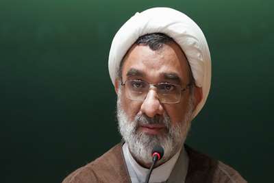 حجتالاسلام والمسلمین خسروپناه مطرح کرد: لزوم تعامل نظاممند مرجعیت فکر و دل با قرارگاه علم و فرهنگ حجتالاسلام والمسلمین خسروپناه مطرح کرد: لزوم تعامل نظاممند مرجعیت فکر و دل با قرارگاه علم و فرهنگ