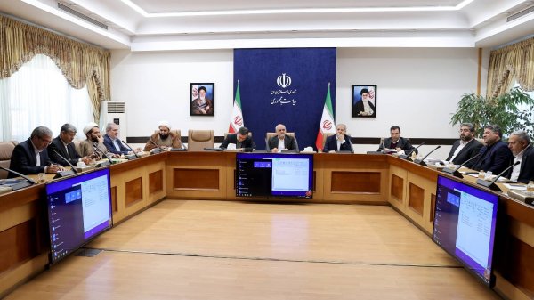 رئیس دفتر رئیس جمهور در نشست پیگیری نتایج بازدید رئیس‌جمهور از وضعیت آموزشی شهرستان قدس؛ رئیس‌جمهور پزشکیان به دنبال ایجاد عدالت آموزشی بر مبنای ایجاد یک مدل کارآمد مدیریتی است