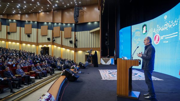 این ادعا که قاتلان دهها هزار انسان در غزه مدافع حقوق بشر و ما ناقض آن هستیم، نهایت بیانصافی است این ادعا که قاتلان دهها هزار انسان در غزه مدافع حقوق بشر و ما ناقض آن هستیم، نهایت بیانصافی است