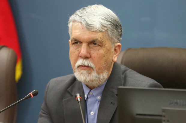 باید در وزارت فرهنگ و ارشاد اسلامی شیوهای از سلامت اداری را با حداکثر بهرهوری اجرا کنیم باید در وزارت فرهنگ و ارشاد اسلامی شیوهای از سلامت اداری را با حداکثر بهرهوری اجرا کنیم