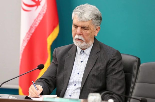 مسئله اصلی در صنعت بازیهای رایانهای، درک نسبت هویت ملی و تولید بازیهای بومی است مسئله اصلی در صنعت بازیهای رایانهای، درک نسبت هویت ملی و تولید بازیهای بومی است