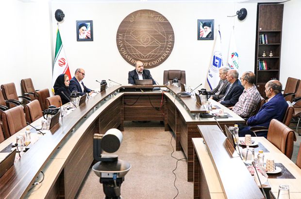 حل مشکل بیمه رانندگان درون شهری و برون شهری با پیگیریهای کمیسیون حمل و نقل اتاق تعاون ایران در مجلس حل مشکل بیمه رانندگان درون شهری و برون شهری با پیگیریهای کمیسیون حمل و نقل اتاق تعاون ایران در مجلس