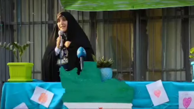 بازدید معاون رئیسجمهور در امور زنان و خانواده از مدرسه «شهدای محمدیه» به مناسبت روز معلم بازدید معاون رئیسجمهور در امور زنان و خانواده از مدرسه «شهدای محمدیه» به مناسبت روز معلم