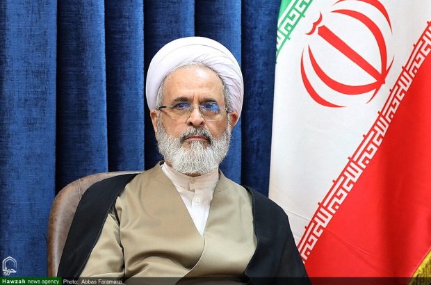 روحانیت بیدار و حوزه‌های علمیه به همراه ملت ایران مسیر دو ماه گذشته را استوارتر ادامه خواهند داد