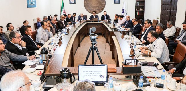 بررسی چالشهای گمرکی و راهکارهای تسهیل تجارت تعاونیها در کمیسیون توسعه تجارت اتاق تعاون ایران