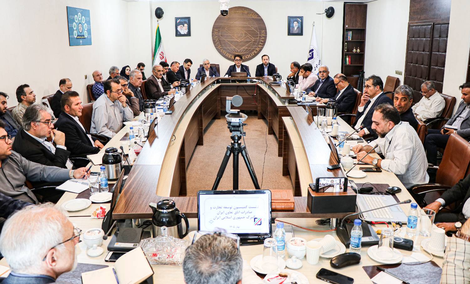 بررسی چالشهای گمرکی و راهکارهای تسهیل تجارت تعاونیها در کمیسیون توسعه تجارت اتاق تعاون ایران بررسی چالشهای گمرکی و راهکارهای تسهیل تجارت تعاونیها در کمیسیون توسعه تجارت اتاق تعاون ایران